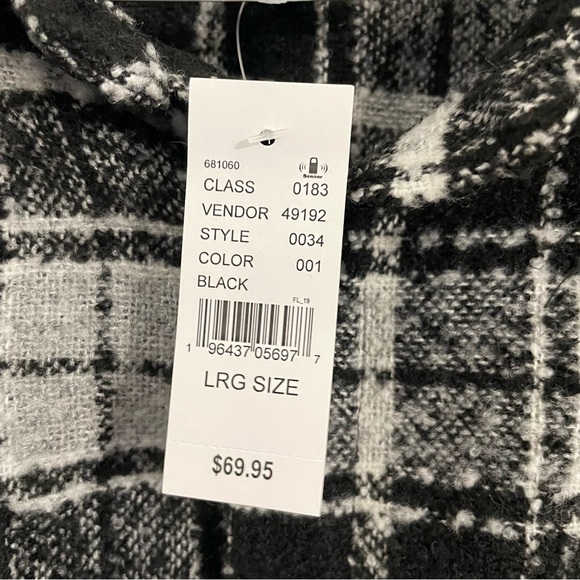 NWT PacSun Darkness Plaid Shacket | Size: Large - Picture 6 of 6